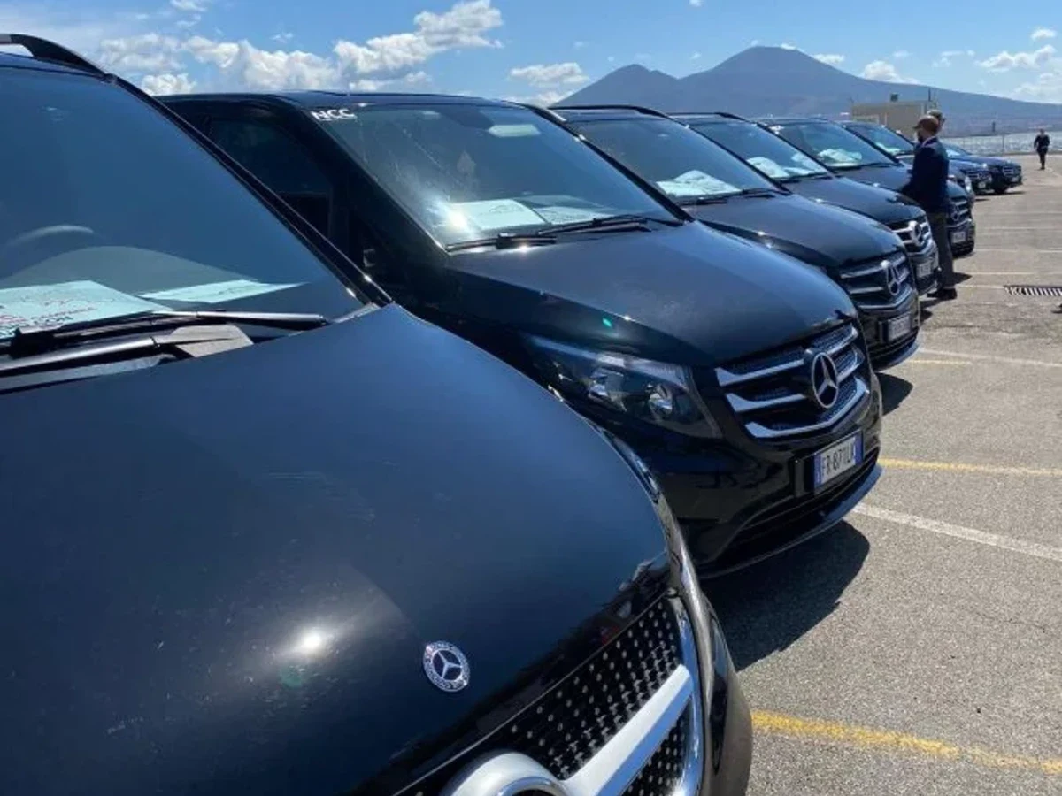 Il tuo autista privato a Napoli e in Costiera Amalfitana