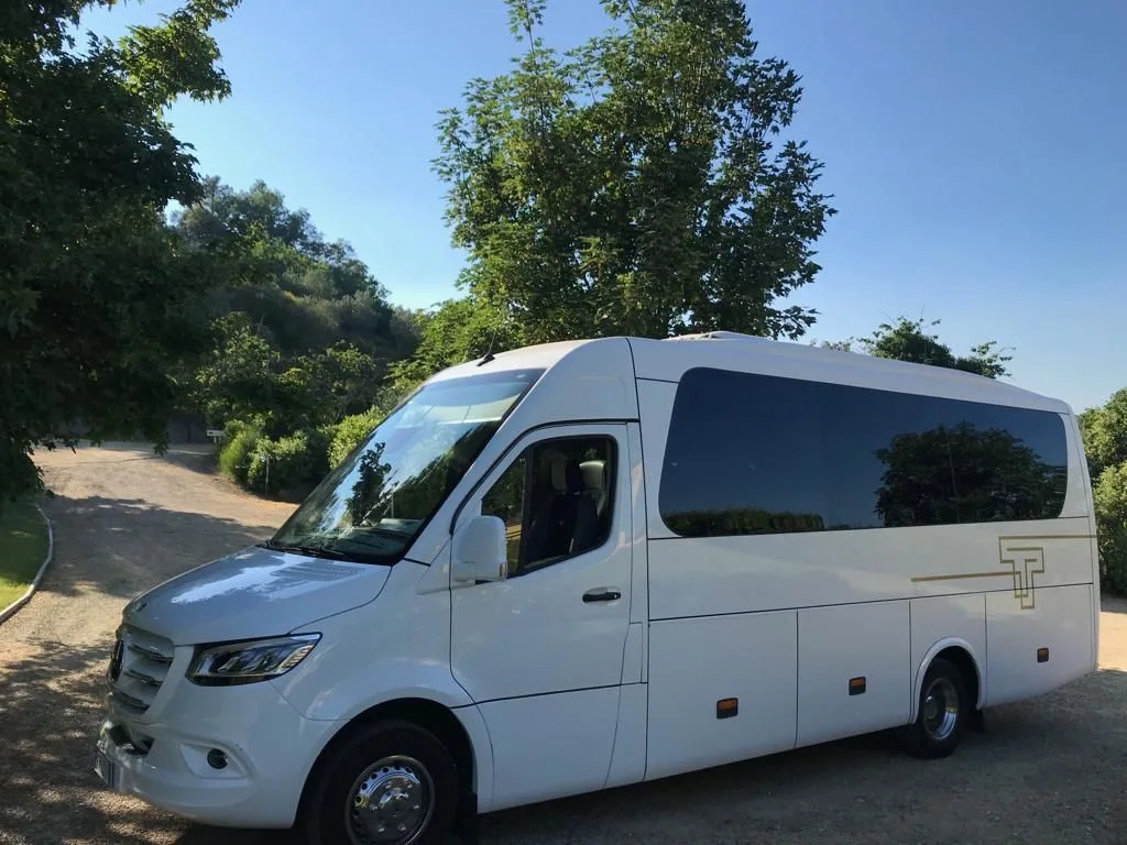 Premium Mercedes Sprinter Grande Capri Fleet