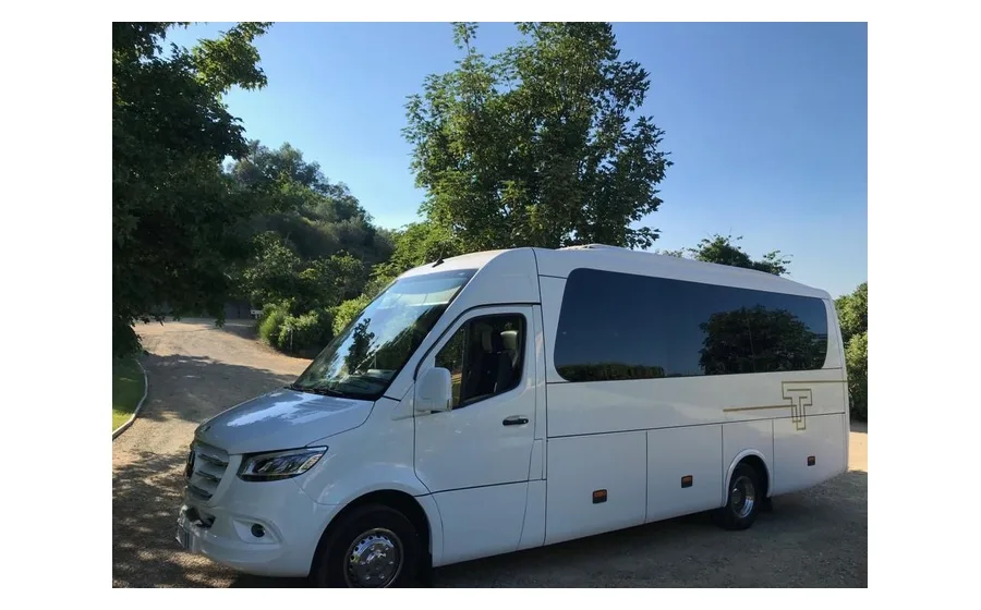 Premium Mercedes Sprinter Grande Capri Fleet
